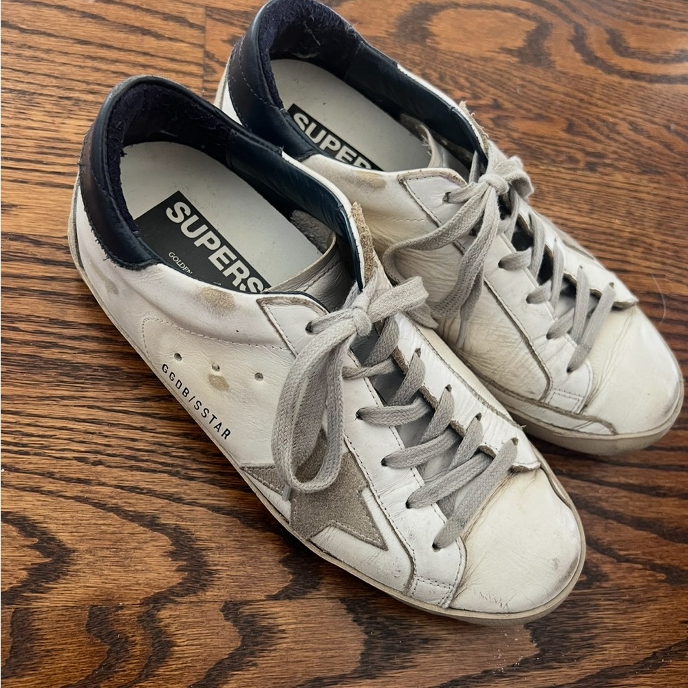 Golden Goose Women’ Superstar Low-Top Sneakers